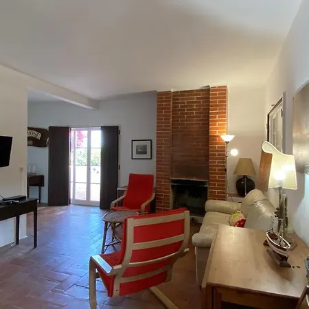 House - Island Tavira