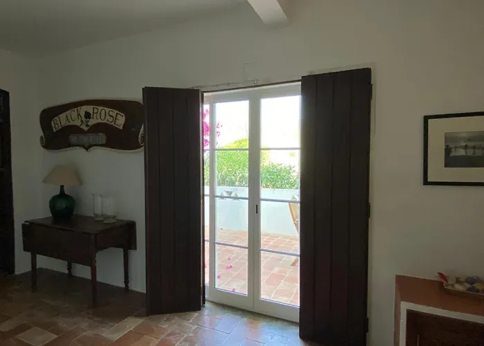 House - Island Tavira