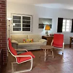 House - Island Tatil Evi *