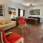 Tatil Evi House - Island