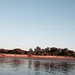House - Island *